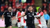 OBE EKIPE IGRAJU NAPADAČKI FUDBAL: Biće golova u finalu austrijskog baraža za Ligu konferencije OBE EKIPE IGRAJU NAPADAČKI FUDBAL: Biće golova u finalu austrijskog baraža za Ligu konferencije