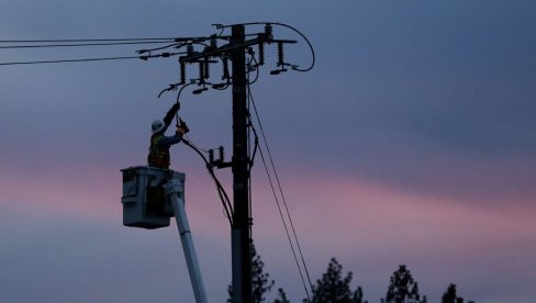 DANAS BEZ STRUJE I SAM CENTAR BEOGRADA: Radovi u ukupno 10 opština DANAS BEZ STRUJE I SAM CENTAR BEOGRADA: Radovi u ukupno 10 opština