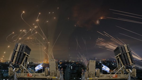 ПАЛЕСТИНСКИ ХАКЕР НА МЕТИ МОСАДА: Младића који је правио уређај за ометање гвоздене куполе спасили турски обавештајци ПАЛЕСТИНСКИ ХАКЕР НА МЕТИ МОСАДА: Младића који је правио уређај за ометање гвоздене куполе спасили турски обавештајци