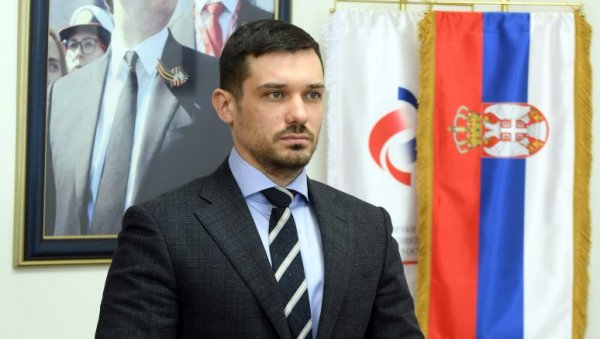 ДИРЕКТОР ПИО ФОНДА ХИТНО РЕАГОВАО Реља Огњеновић: Српска деца на мети Куртијевих терориста! ДИРЕКТОР ПИО ФОНДА ХИТНО РЕАГОВАО Реља Огњеновић: Српска деца на мети Куртијевих терориста!