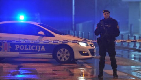 EPILOG POSLEPONOĆNE TUČE NA ŽABLJAKU: Hapšenje zbog napada na policajca i nanošenja povreda EPILOG POSLEPONOĆNE TUČE NA ŽABLJAKU: Hapšenje zbog napada na policajca i nanošenja povreda