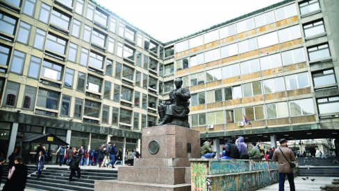 PUKLA LJUBAV BLOKADERA FOTELJAŠA I PROFESORA: Sada ni Teletabisi neće da učestvuju na blokaderskoj listi PUKLA LJUBAV BLOKADERA FOTELJAŠA I PROFESORA: Sada ni Teletabisi neće da učestvuju na blokaderskoj listi