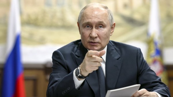 ИЗДВОЈЕНО ДВА БИЛИОНА РУБАЉА: Путин најавио улагања у припојене области у Украјини ИЗДВОЈЕНО ДВА БИЛИОНА РУБАЉА: Путин најавио улагања у припојене области у Украјини