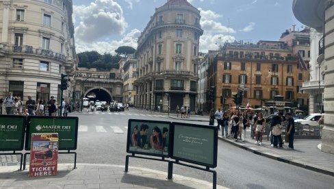 NIŠTA NIJE URAĐENO DA SE KATASTROFA ZAUSTAVI: U Italiji zatvoreno više od 60.000 prodavnica - Male radnje nestaju NIŠTA NIJE URAĐENO DA SE KATASTROFA ZAUSTAVI: U Italiji zatvoreno više od 60.000 prodavnica - Male radnje nestaju