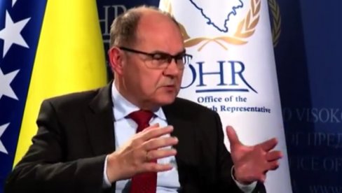 ŠMIT I PIK U SREBRENICI PROVOCIRALI SRBE : Oštre reakcije iz Srpske na potez ambasadora i OHR ŠMIT I PIK U SREBRENICI PROVOCIRALI SRBE : Oštre reakcije iz Srpske na potez ambasadora i OHR