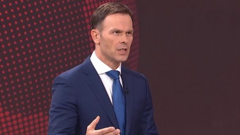 MALI PERICA SRPSKE POLITIKE Mali odgovorio Nikeziću - Uspećemo da Srbija dalje raste, a smeh je uvek dobar... MALI PERICA SRPSKE POLITIKE Mali odgovorio Nikeziću - Uspećemo da Srbija dalje raste, a smeh je uvek dobar...