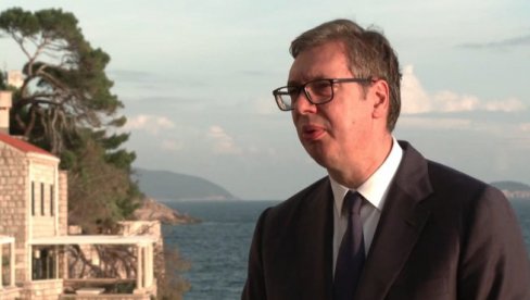 NE POSTOJI LOŠ KOMPROMIS Vučić poslao jasnu poruku iz Dubrovnika - Srbija poštuje svoju politiku nezavisne i suverene zemlje NE POSTOJI LOŠ KOMPROMIS Vučić poslao jasnu poruku iz Dubrovnika - Srbija poštuje svoju politiku nezavisne i suverene zemlje