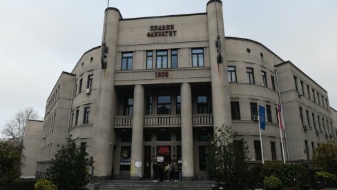 ТАЈНИ ПЛАН ПРОФЕСОРА СА ПОЛИТИЧКИМ АМБИЦИЈАМА: Иницијатива 60 планира да искористи ЕТФ и Правни факултет за преотимање студентске борбе ТАЈНИ ПЛАН ПРОФЕСОРА СА ПОЛИТИЧКИМ АМБИЦИЈАМА: Иницијатива 60 планира да искористи ЕТФ и Правни факултет за преотимање студентске борбе