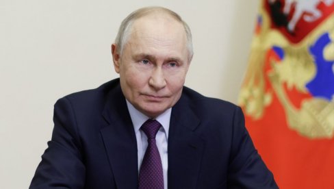 ПУТИН СЕ НЕ МЕЊА Жан-Ив Ледријан: Он игра на карту замора и понавља исто већ три године ПУТИН СЕ НЕ МЕЊА Жан-Ив Ледријан: Он игра на карту замора и понавља исто већ три године