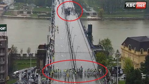 BLOKADERI SPROVODE TEROR: Maltretirali Beograđane i blokirali Brankov most (FOTO/VIDEO) BLOKADERI SPROVODE TEROR: Maltretirali Beograđane i blokirali Brankov most (FOTO/VIDEO)