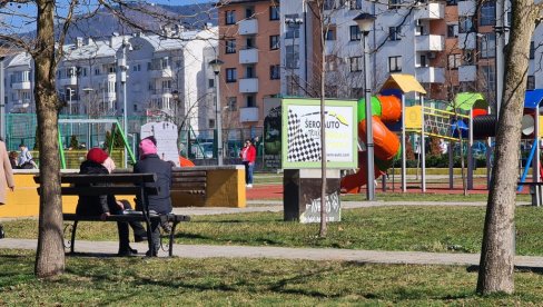DUGE LISTE ČEKANJA U VRTIĆIMA: U Istočnom Sarajevu radi 11 predškolskih ustanova, mahom privatnih DUGE LISTE ČEKANJA U VRTIĆIMA: U Istočnom Sarajevu radi 11 predškolskih ustanova, mahom privatnih