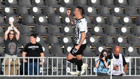PARTIZAN POBEDNIČKI ZATVORIO SEZONU! Crno-beli savladali Vojvodinu i ostavili ih bez Evrope PARTIZAN POBEDNIČKI ZATVORIO SEZONU! Crno-beli savladali Vojvodinu i ostavili ih bez Evrope