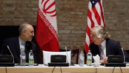 IRAN PORUČIO: Ako su Amerikanci ozbiljni u svojim namerama, moguć napredak na pregovorima IRAN PORUČIO: Ako su Amerikanci ozbiljni u svojim namerama, moguć napredak na pregovorima