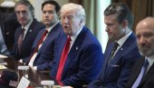 ТРАМП О ЕВРОПСКИМ ЛИДЕРИМА: Молили да позовем Путина - њима се не јавља ТРАМП О ЕВРОПСКИМ ЛИДЕРИМА: Молили да позовем Путина - њима се не јавља