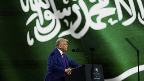 TRAMP OTVORIO NOVO EKONOMSKO POGLAVLJE: Osigurano 600 milijardi dolara saudijskih ulaganja u SAD TRAMP OTVORIO NOVO EKONOMSKO POGLAVLJE: Osigurano 600 milijardi dolara saudijskih ulaganja u SAD