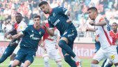 ZVEZDA OSVOJILA KUP I DUPLU KRUNU! Šampion nokautirao Vojvodinu u finalu Kupa Srbije (VIDEO) ZVEZDA OSVOJILA KUP I DUPLU KRUNU! Šampion nokautirao Vojvodinu u finalu Kupa Srbije (VIDEO)