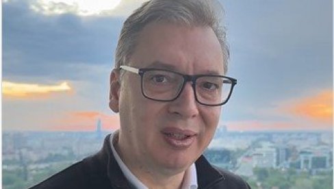 VUČIĆ SE JAVIO SA KULE BEOGRAD I POKAZAO NA ŠTA JE PONOSAN Kada imate ideju i srce da se borite za to u šta verujete, niko vam ne može ništa VUČIĆ SE JAVIO SA KULE BEOGRAD I POKAZAO NA ŠTA JE PONOSAN Kada imate ideju i srce da se borite za to u šta verujete, niko vam ne može ništa