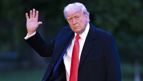 ИСТОРИЈСКИ АРСЕНАЛ У ПРИПРЕМИ: Трамп открио војну тајну која плаши свет ИСТОРИЈСКИ АРСЕНАЛ У ПРИПРЕМИ: Трамп открио војну тајну која плаши свет