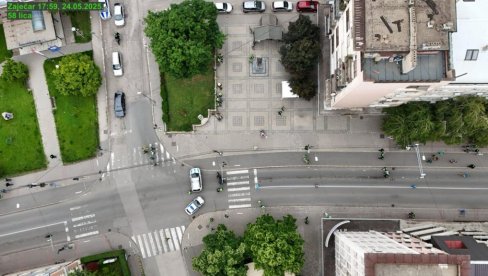 ЈАД И ТУГА: Њих 1500 на скупу у Зајечару хоће да буду власт