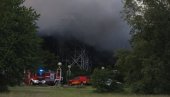 POŽAR JOŠ BESNI U ZGRADI BOLNICE: Građani odmah da napuste zonu opasnosti