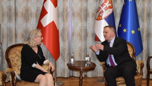 МИНИСТАР СТАНКОВИЋ РАЗГОВАРАО СА  АМБАСАДОРКОМ  АН ЛУГОН-МУЛЕН: Подршка Швајцарске у области дуалног образовања